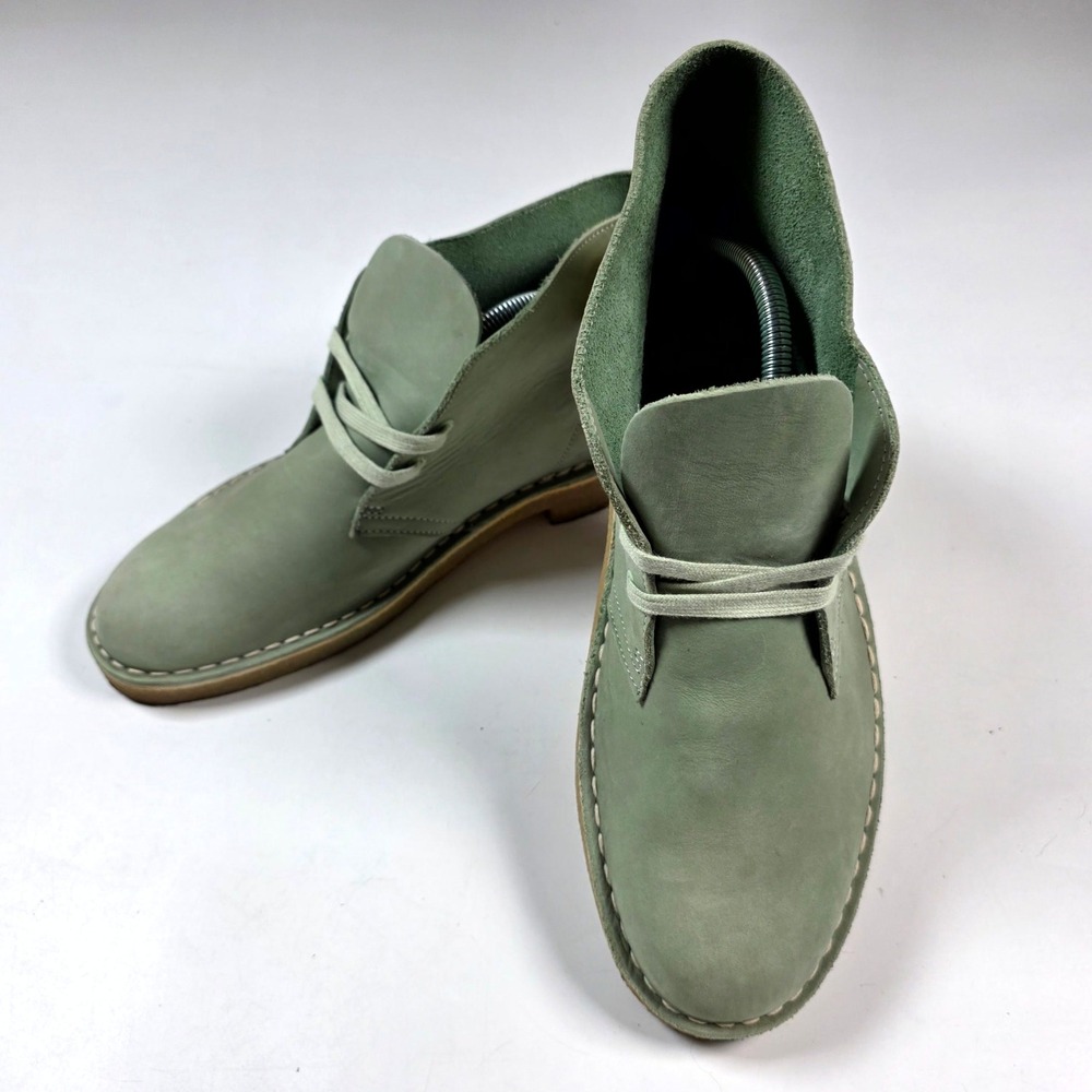 Clarks Desert Boot Men 9.5 Sage Green Suede Chukka Crepe Sole Originals 26154818